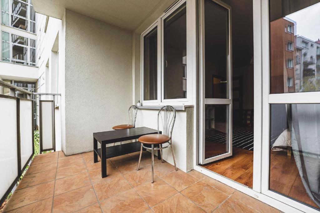 Apartament Niecala Queens Superior Люблин Екстериор снимка